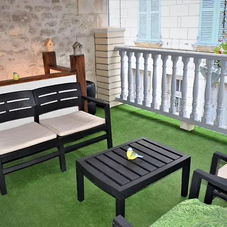Gite Le Nid Des Zoo Zio, 5Mn Beauval, Appartement Terrasse Centre-Ville Saint-Aignan  Exterior foto